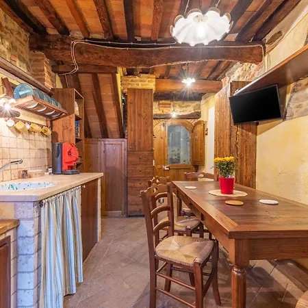 Tatil Evi Beb Pulcino Nero Scrofiano